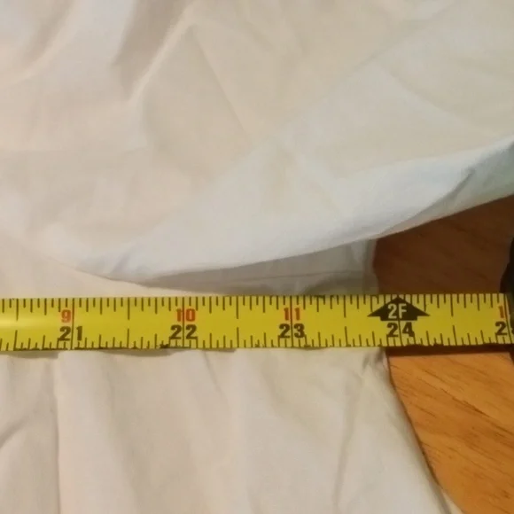 LANE BRYANT SMOCKED SHOULDER SQUARE NECK PUFFY SLEEVE BLOUSE SIZE 18/20 WHITE - Picture 4 of 8